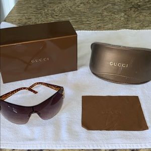 Gucci Sunglasses